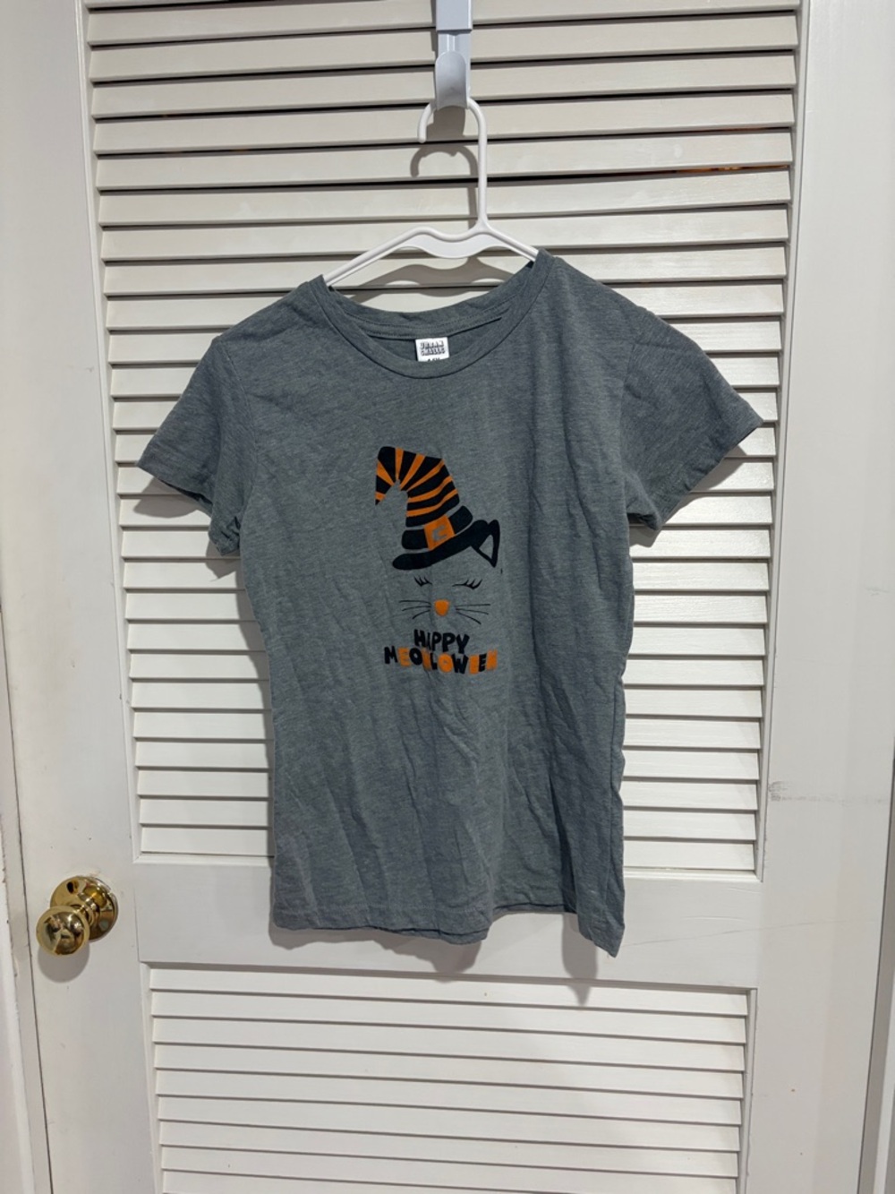 Gray Halloween Kitten Graphic Tee - Kids Short Sleeve